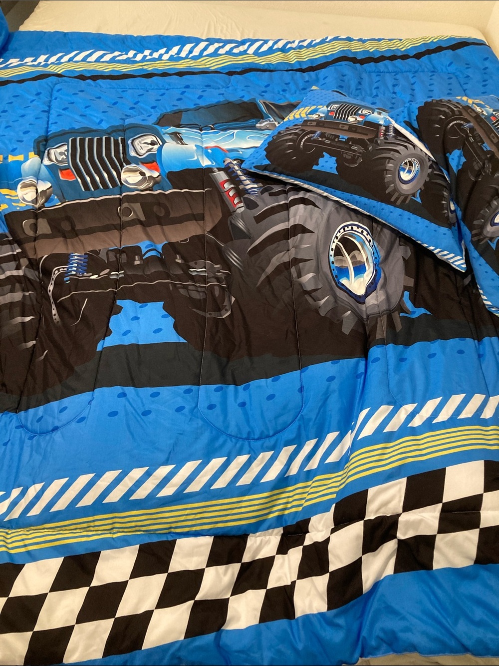 3 piece Queen blue Monster truck comforter set